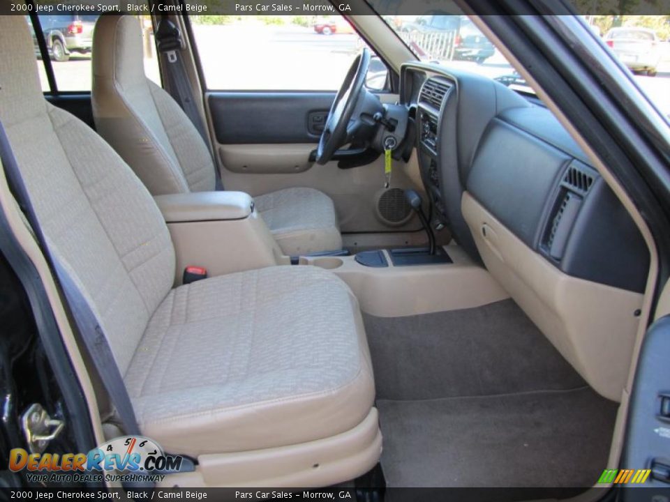 Camel Beige Interior - 2000 Jeep Cherokee Sport Photo #11