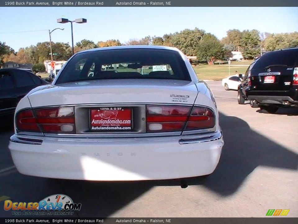 1998 Buick Park Avenue Bright White / Bordeaux Red Photo #5