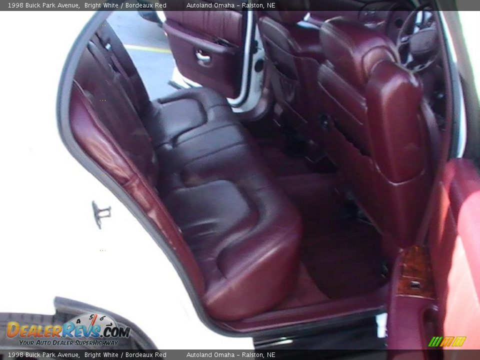 Bordeaux Red Interior - 1998 Buick Park Avenue  Photo #6
