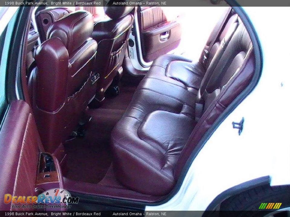 Bordeaux Red Interior - 1998 Buick Park Avenue  Photo #12