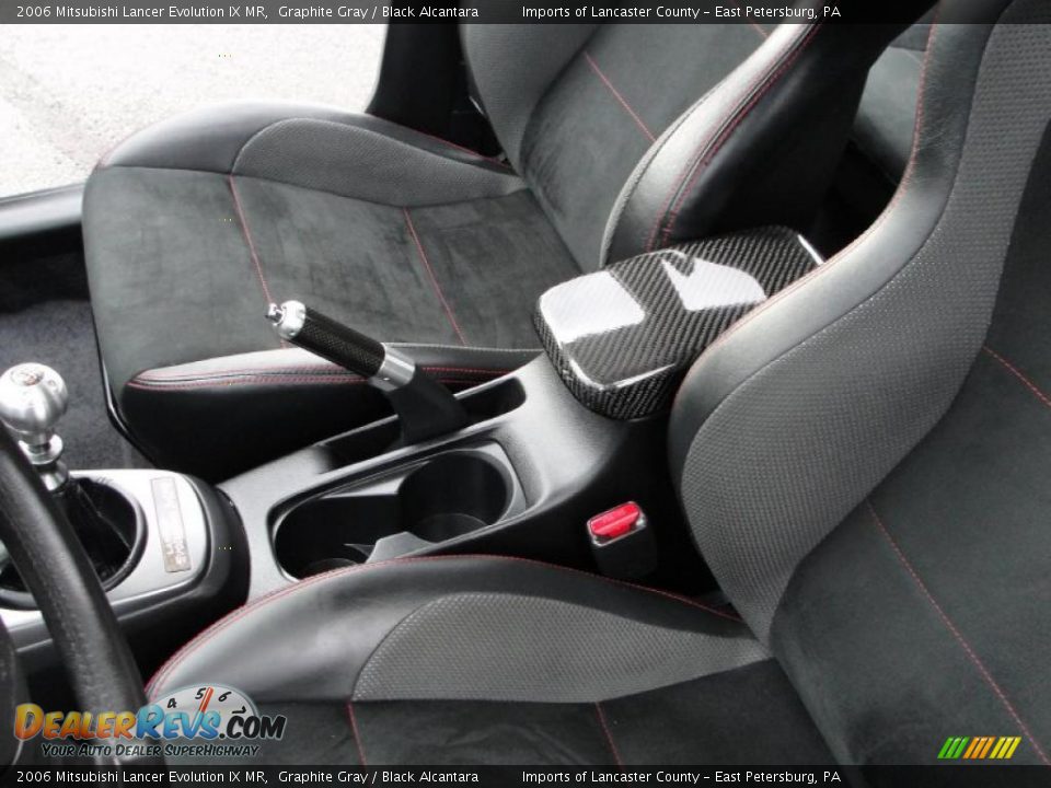 Black Alcantara Interior - 2006 Mitsubishi Lancer Evolution IX MR Photo #15