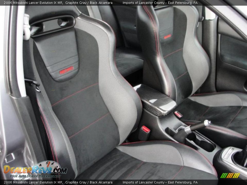 Black Alcantara Interior - 2006 Mitsubishi Lancer Evolution IX MR Photo #18