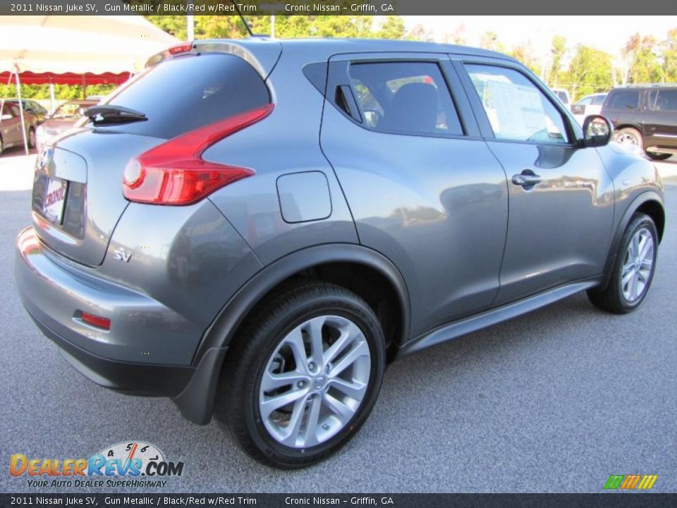 2011 Nissan Juke SV Gun Metallic / Black/Red w/Red Trim Photo #5