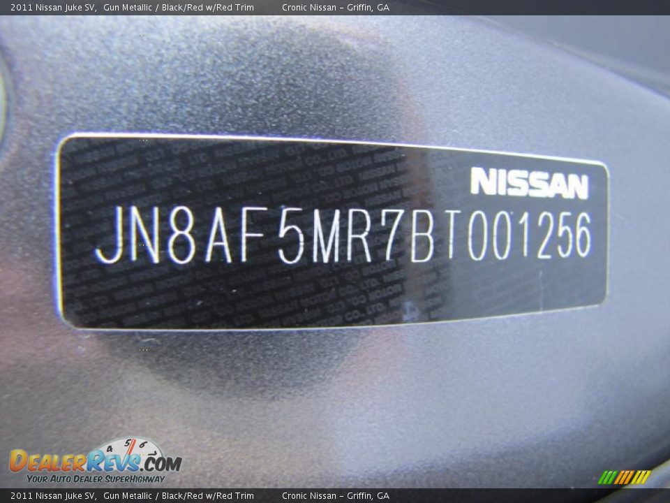 2011 Nissan Juke SV Gun Metallic / Black/Red w/Red Trim Photo #22