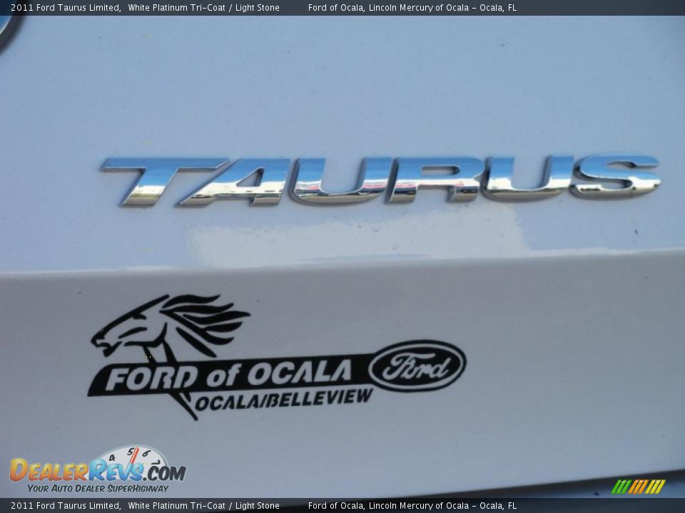 2011 Ford Taurus Limited White Platinum Tri-Coat / Light Stone Photo #4