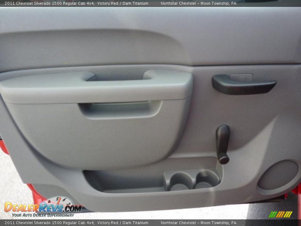 2011 Chevrolet Silverado 1500 Regular Cab 4x4 Victory Red / Dark Titanium Photo #13