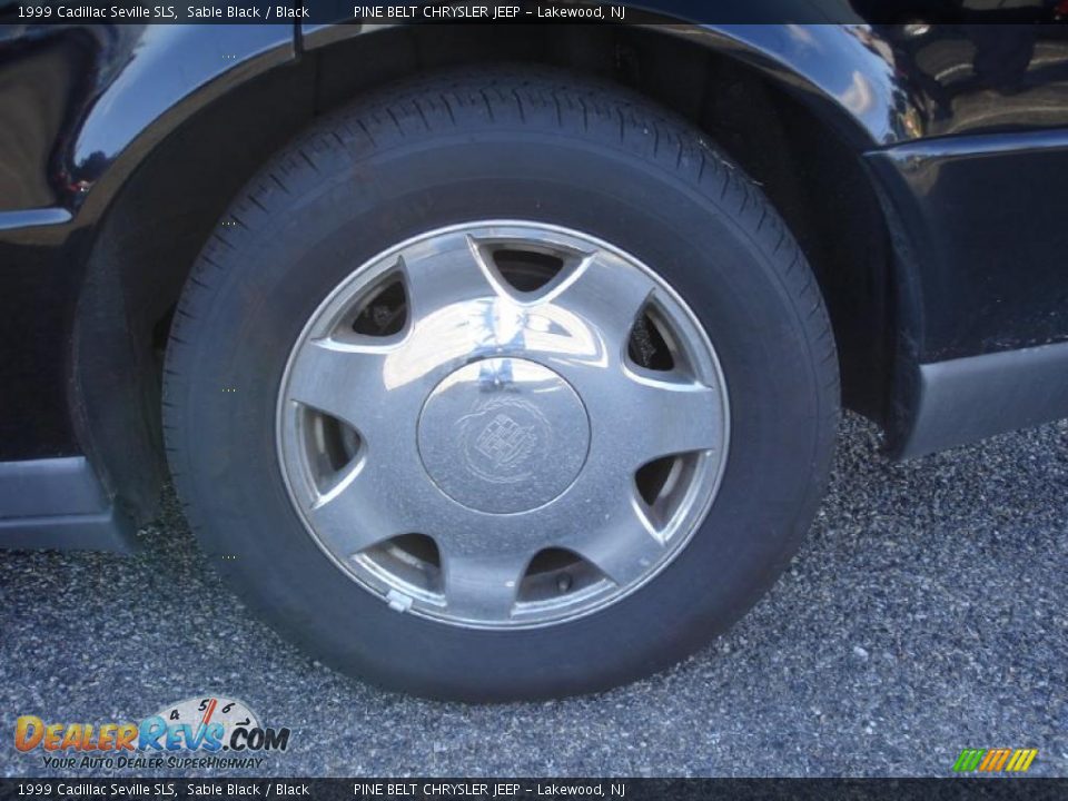 1999 Cadillac Seville SLS Wheel Photo #8