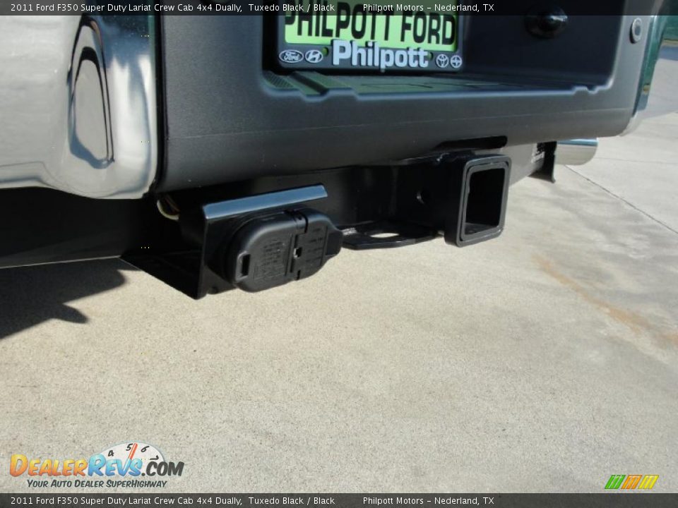 2011 Ford F350 Super Duty Lariat Crew Cab 4x4 Dually Tuxedo Black / Black Photo #19