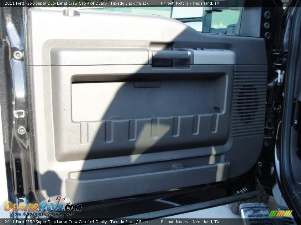 2011 Ford F350 Super Duty Lariat Crew Cab 4x4 Dually Tuxedo Black / Black Photo #23
