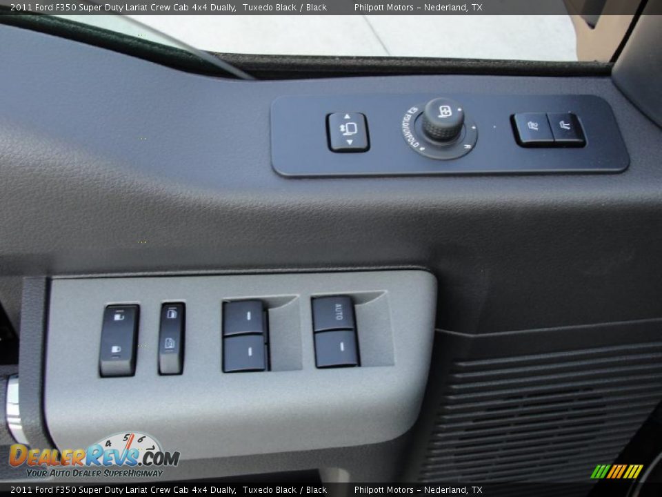 2011 Ford F350 Super Duty Lariat Crew Cab 4x4 Dually Tuxedo Black / Black Photo #24