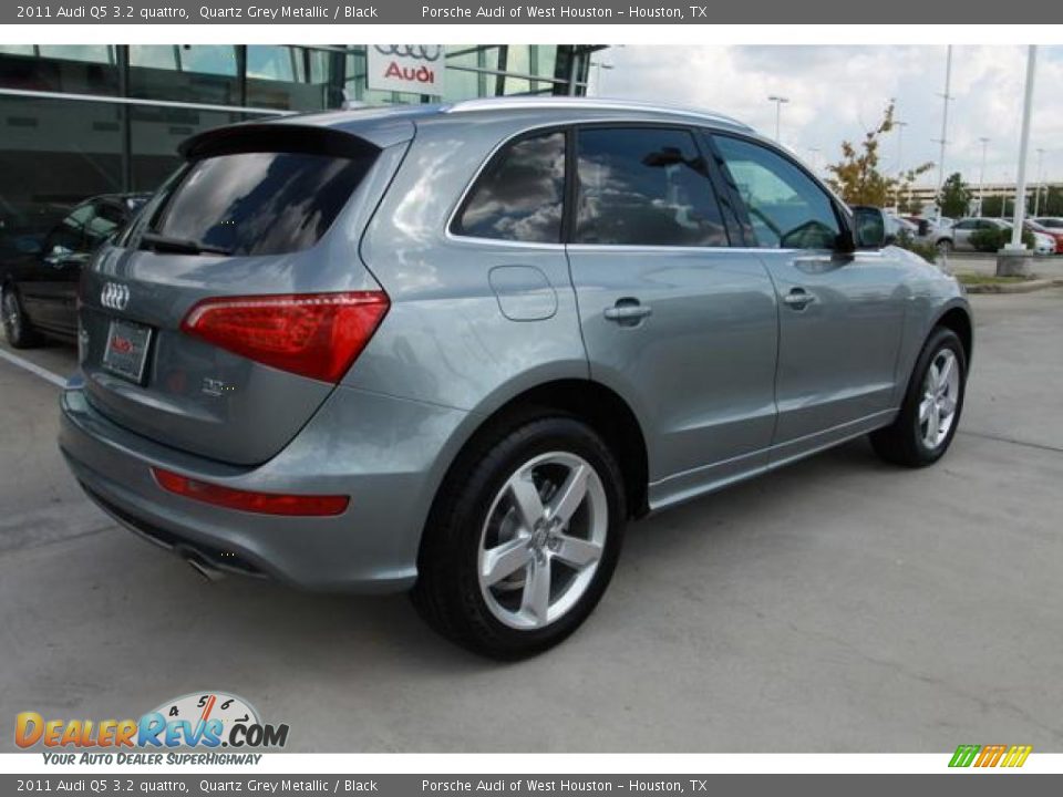 2011 Audi Q5 3.2 quattro Quartz Grey Metallic / Black Photo #4