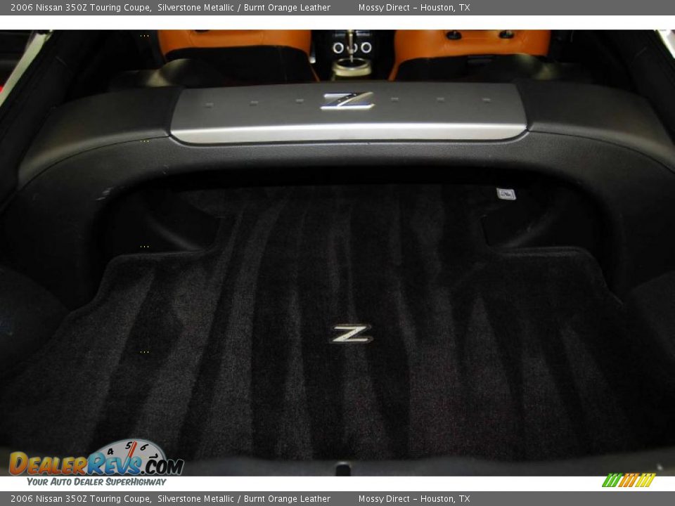 2006 Nissan 350Z Touring Coupe Trunk Photo #19