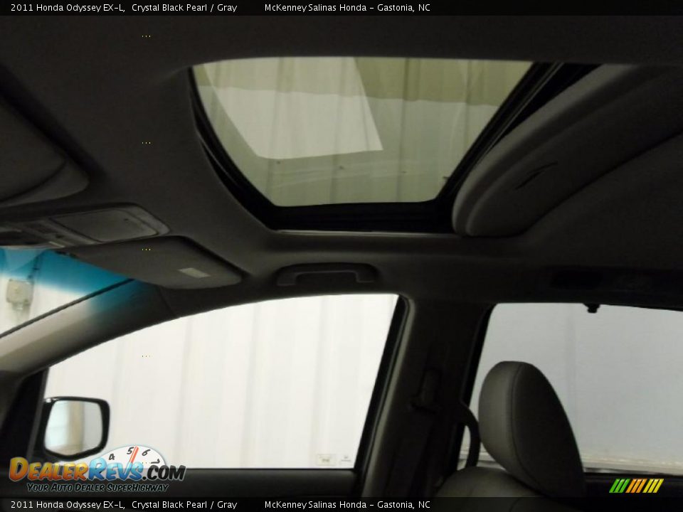 2011 Honda Odyssey EX-L Crystal Black Pearl / Gray Photo #18