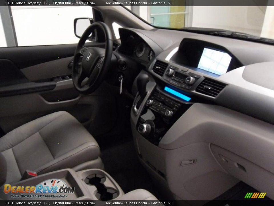 2011 Honda Odyssey EX-L Crystal Black Pearl / Gray Photo #28