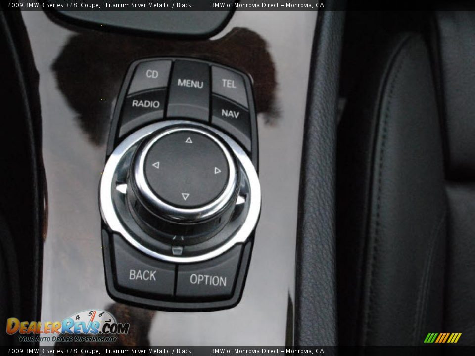 Controls of 2009 BMW 3 Series 328i Coupe Photo #24