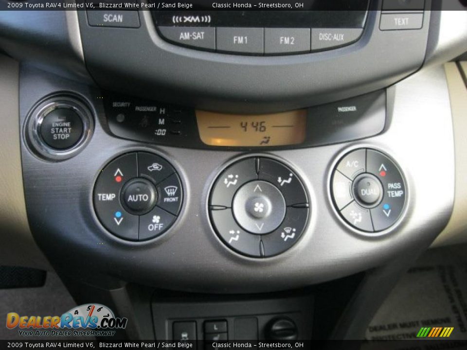 Controls of 2009 Toyota RAV4 Limited V6 Photo #24
