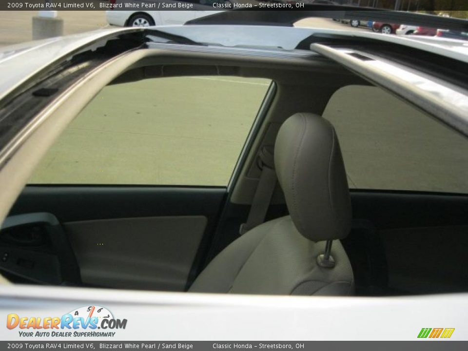 2009 Toyota RAV4 Limited V6 Blizzard White Pearl / Sand Beige Photo #31