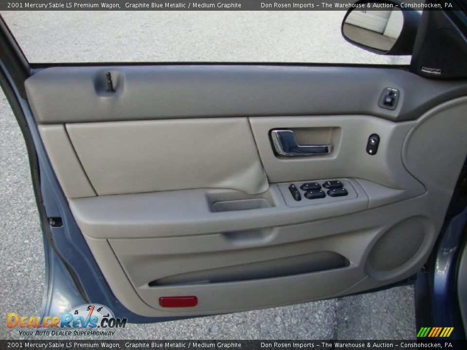 Door Panel of 2001 Mercury Sable LS Premium Wagon Photo #14