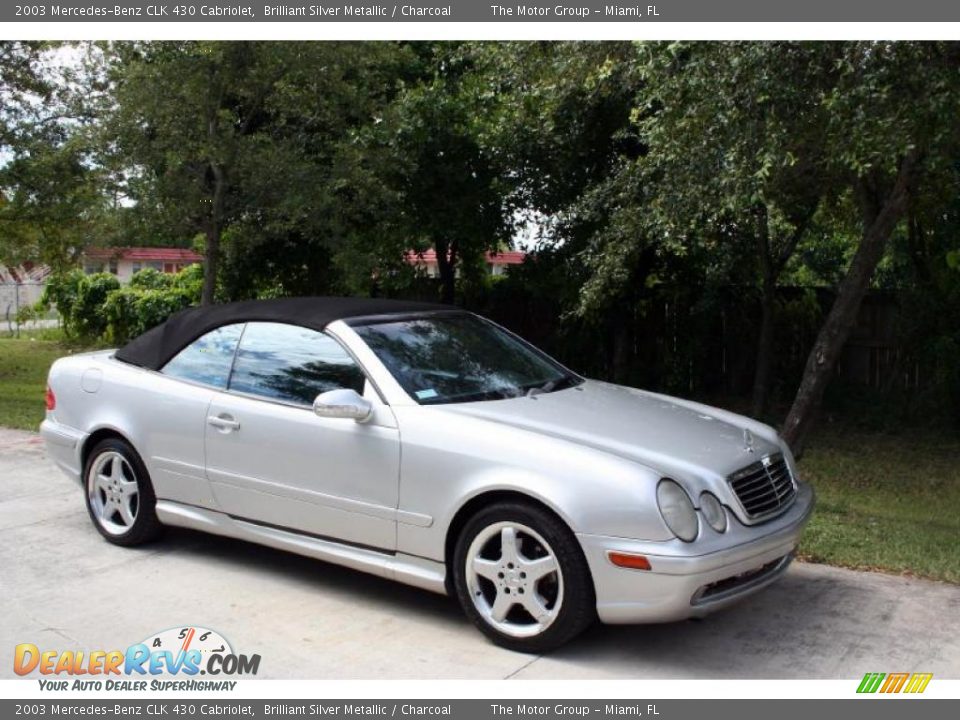 Front 3/4 View of 2003 Mercedes-Benz CLK 430 Cabriolet Photo #17