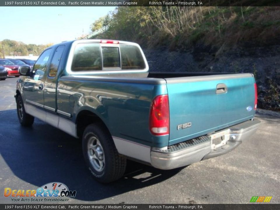 1997 Ford F150 XLT Extended Cab Pacific Green Metallic / Medium Graphite Photo #2