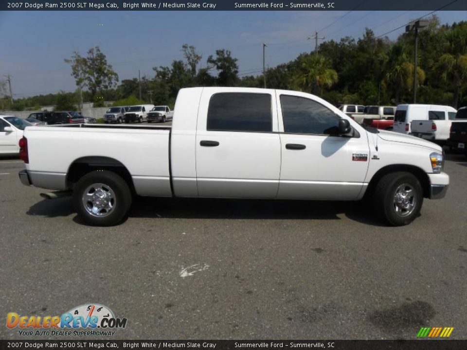 2007 Dodge Ram 2500 SLT Mega Cab Bright White / Medium Slate Gray Photo #12
