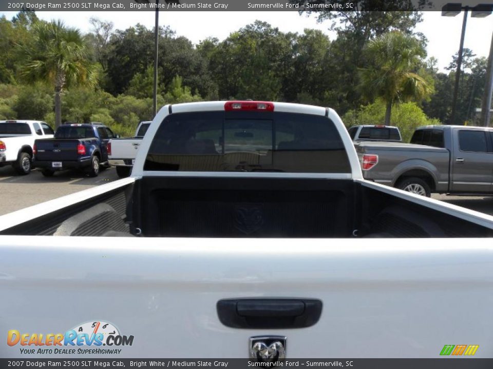 2007 Dodge Ram 2500 SLT Mega Cab Bright White / Medium Slate Gray Photo #15