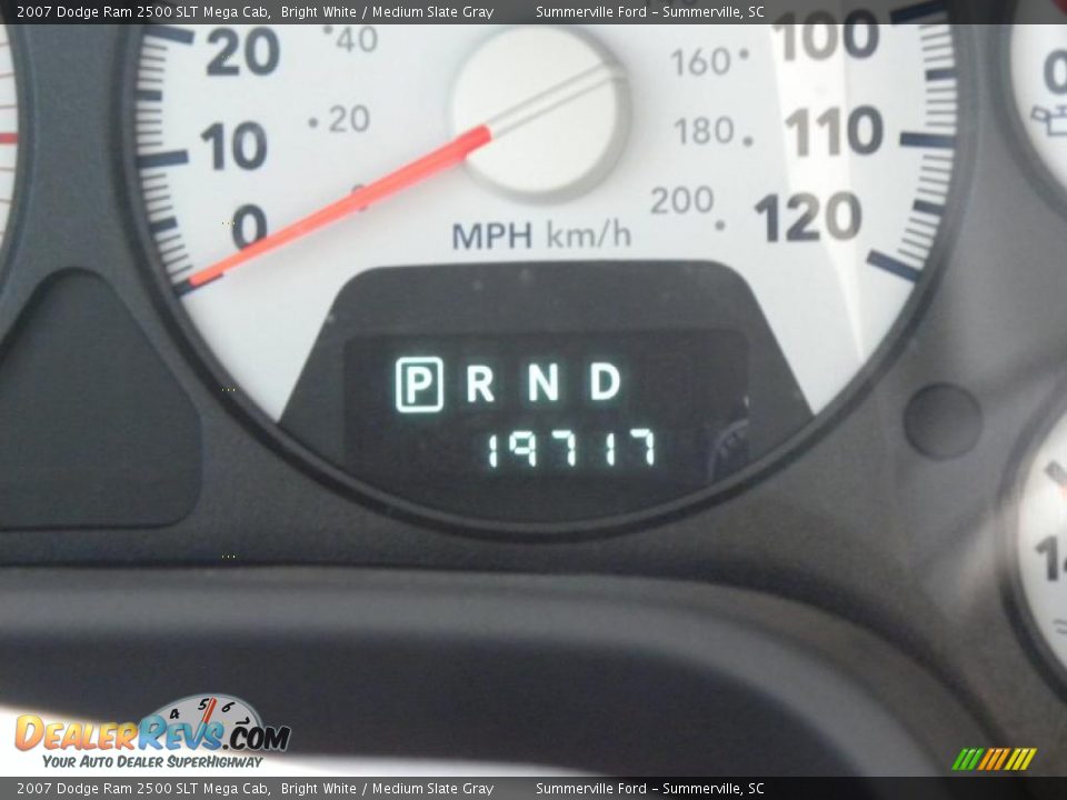 2007 Dodge Ram 2500 SLT Mega Cab Bright White / Medium Slate Gray Photo #23