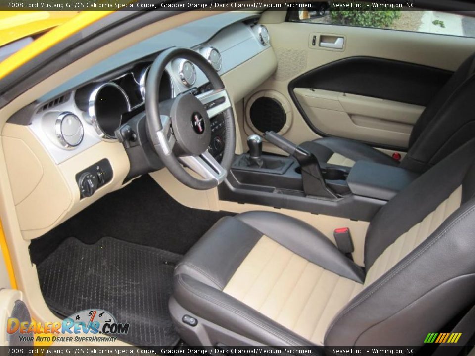 Dark Charcoal/Medium Parchment Interior - 2008 Ford Mustang GT/CS California Special Coupe Photo #14