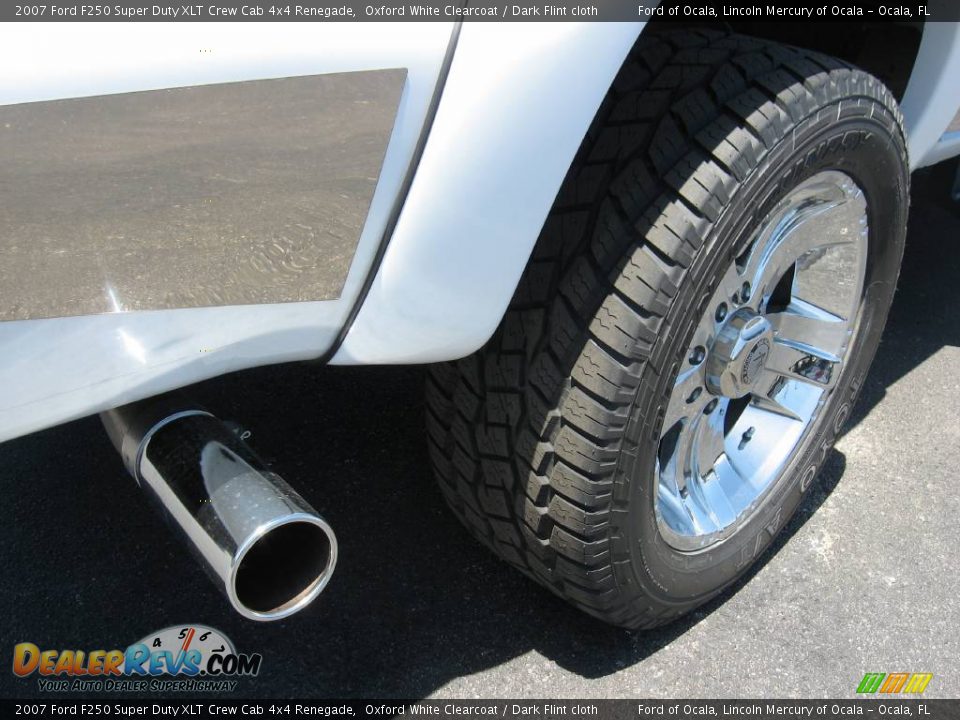 2007 Ford F250 Super Duty XLT Crew Cab 4x4 Renegade Oxford White Clearcoat / Dark Flint cloth Photo #20