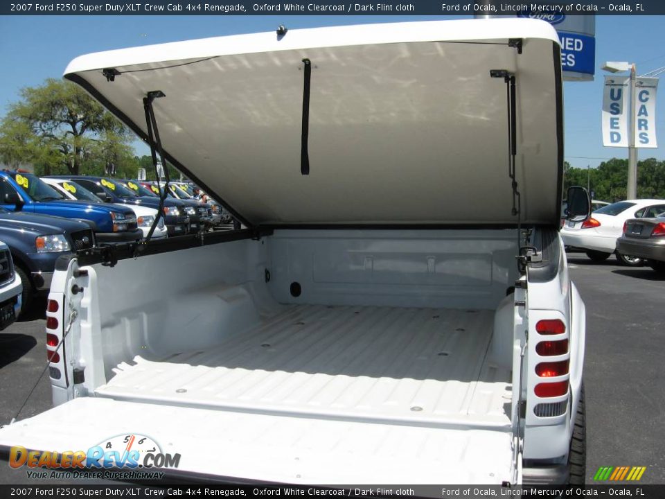 2007 Ford F250 Super Duty XLT Crew Cab 4x4 Renegade Oxford White Clearcoat / Dark Flint cloth Photo #23