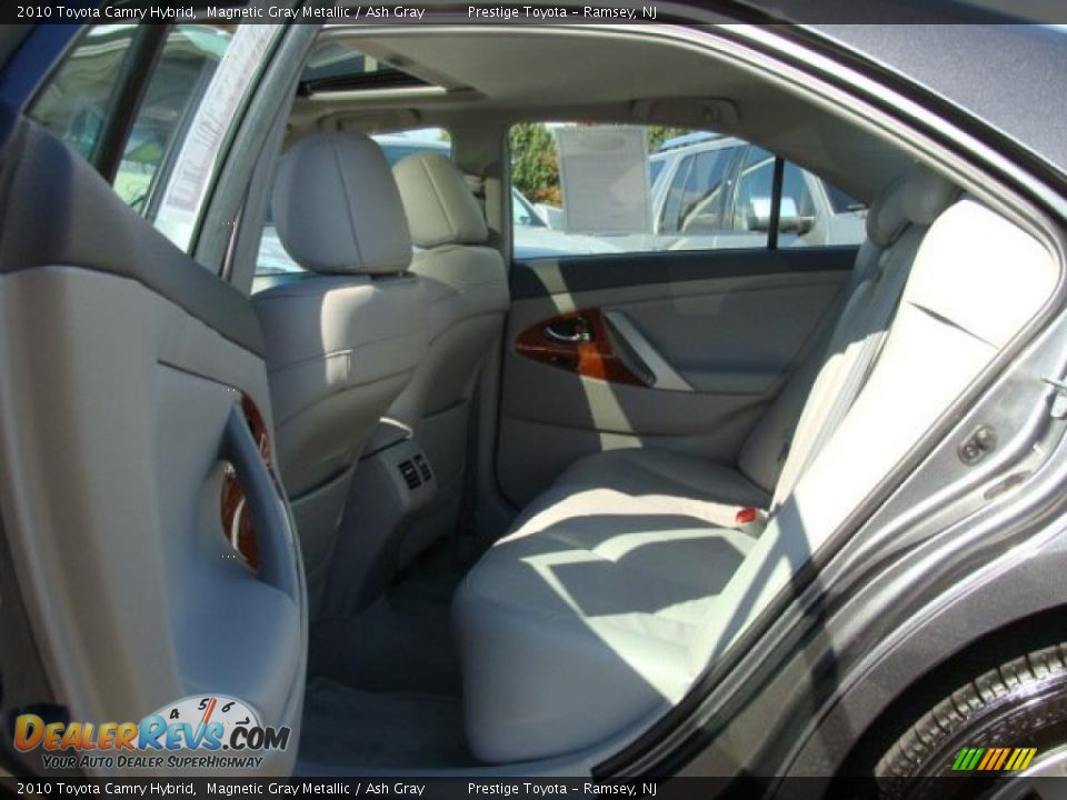 2010 Toyota Camry Hybrid Magnetic Gray Metallic / Ash Gray Photo #13