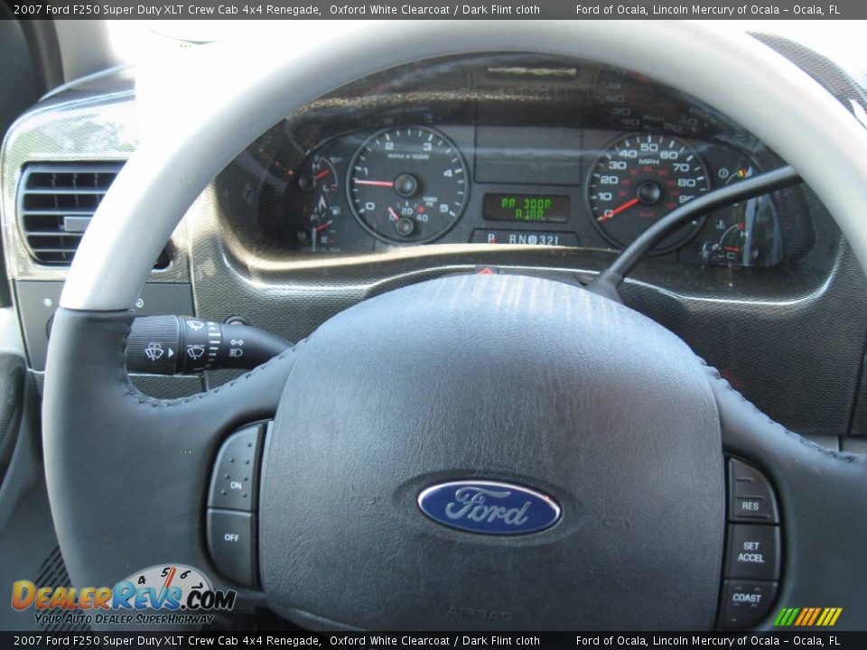 2007 Ford F250 Super Duty XLT Crew Cab 4x4 Renegade Oxford White Clearcoat / Dark Flint cloth Photo #36