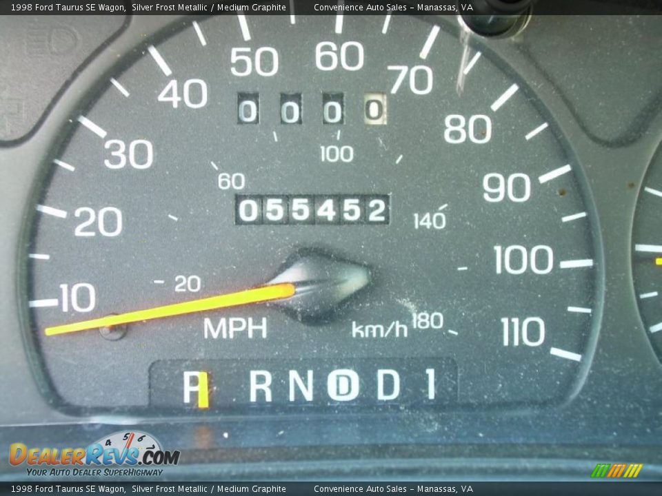 1998 Ford Taurus SE Wagon Silver Frost Metallic / Medium Graphite Photo #10
