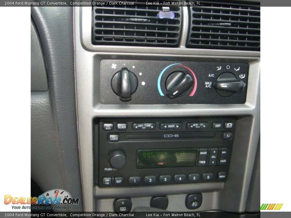 Controls of 2004 Ford Mustang GT Convertible Photo #19