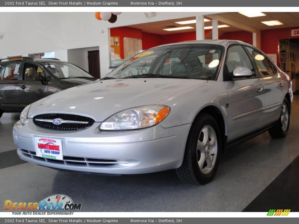 2002 Ford Taurus SES Silver Frost Metallic / Medium Graphite Photo #2