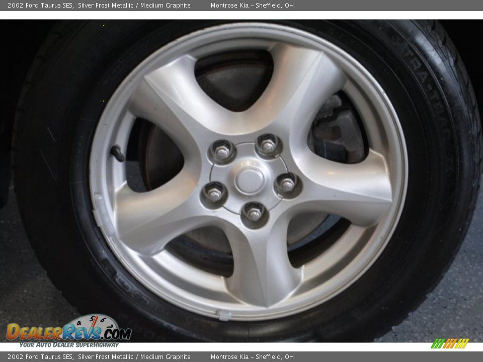 2002 Ford Taurus SES Wheel Photo #29