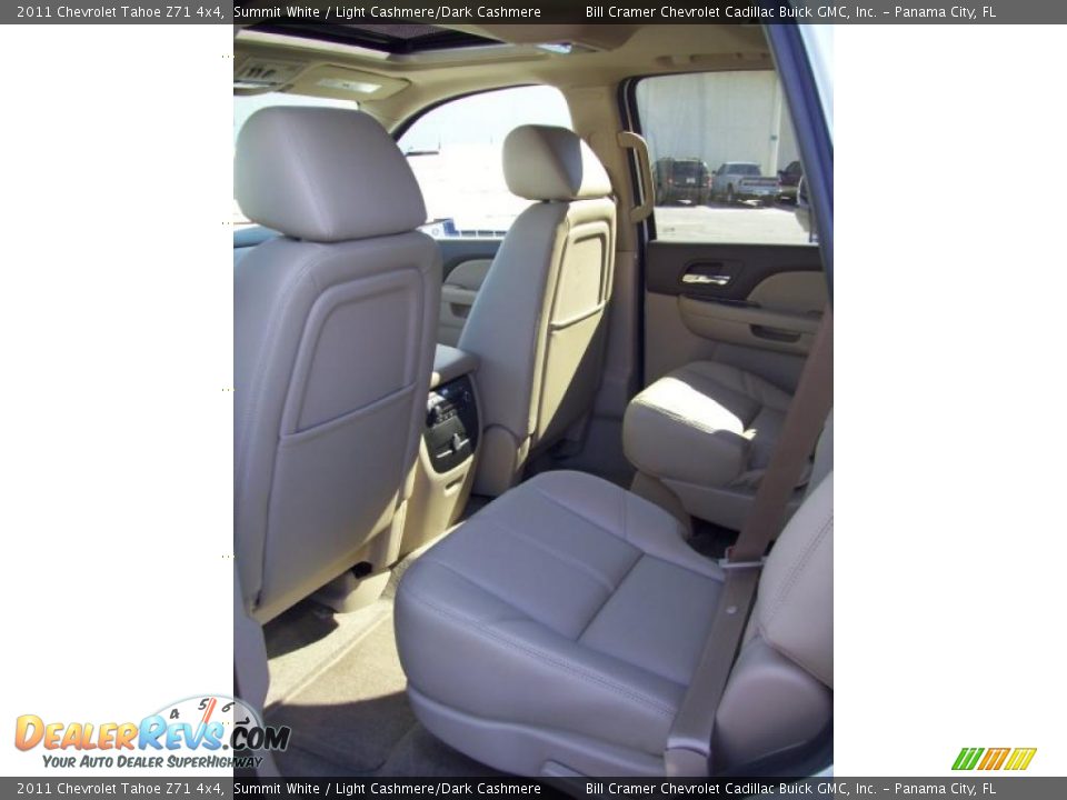 2011 Chevrolet Tahoe Z71 4x4 Summit White / Light Cashmere/Dark Cashmere Photo #4