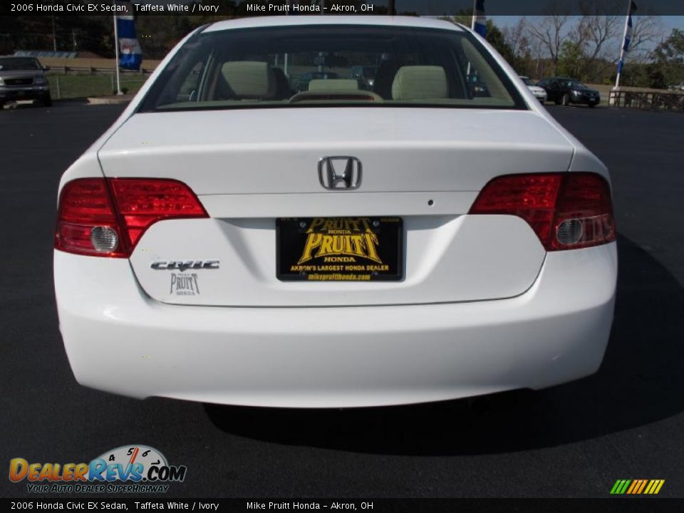 2006 Honda Civic EX Sedan Taffeta White / Ivory Photo #8