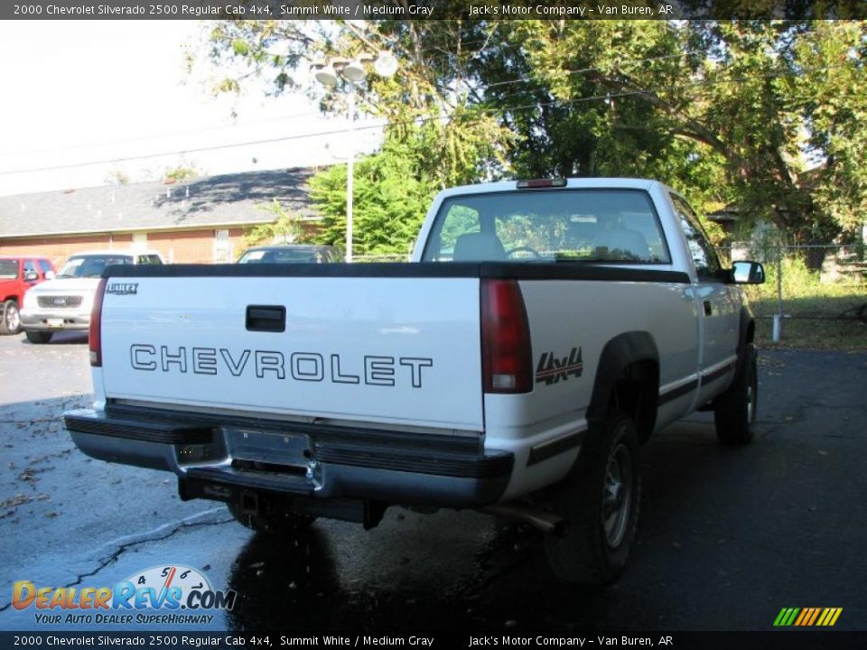 2000 Chevrolet Silverado 2500 Regular Cab 4x4 Summit White / Medium Gray Photo #5