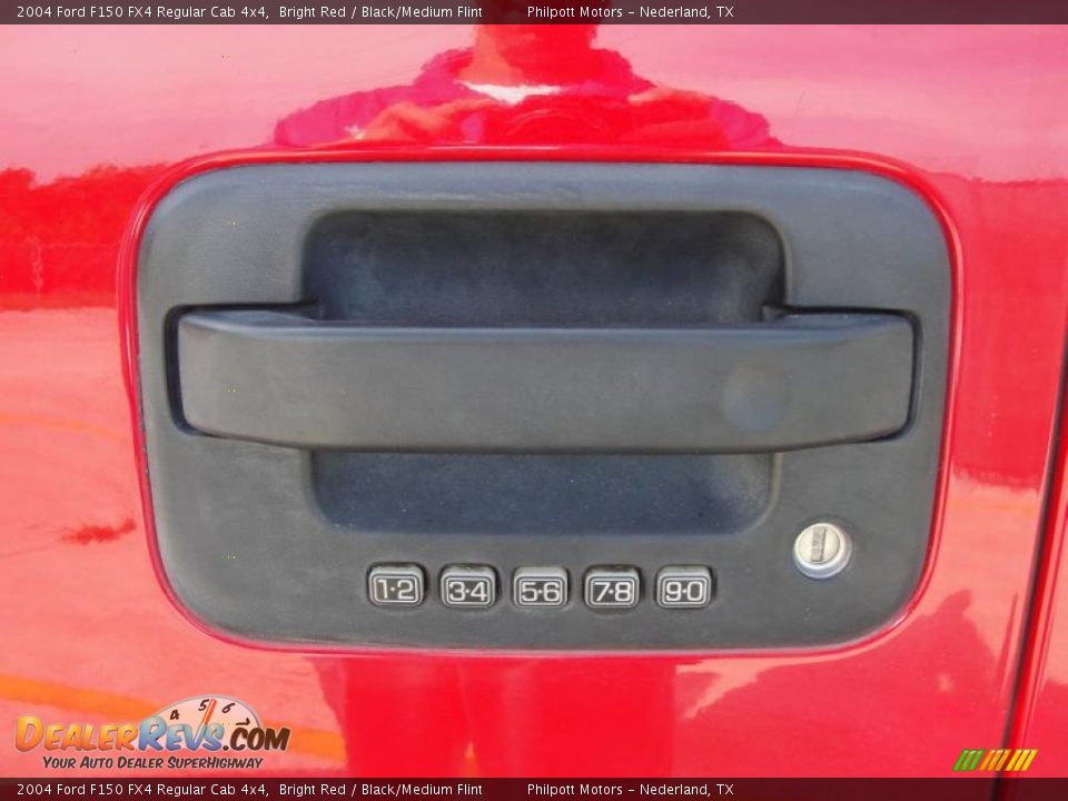 2004 Ford F150 FX4 Regular Cab 4x4 Bright Red / Black/Medium Flint Photo #24