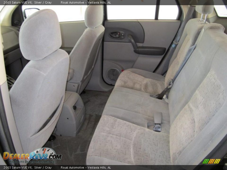 Gray Interior - 2003 Saturn VUE V6 Photo #15