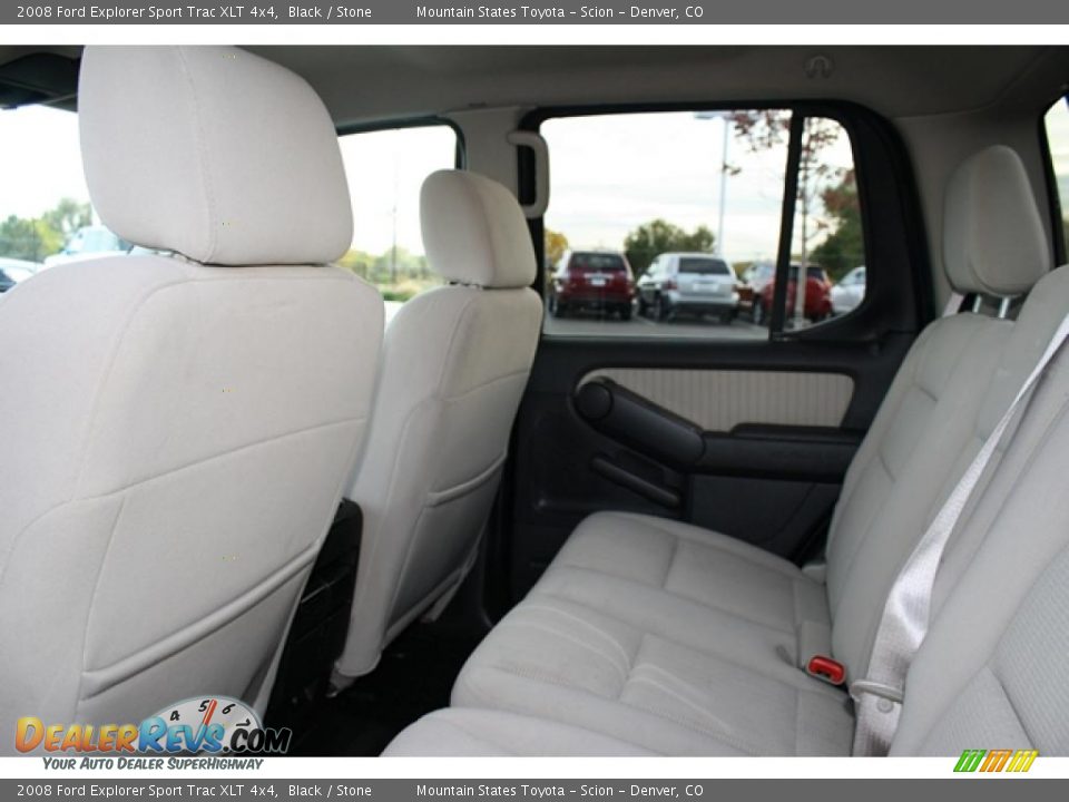 Stone Interior - 2008 Ford Explorer Sport Trac XLT 4x4 Photo #10