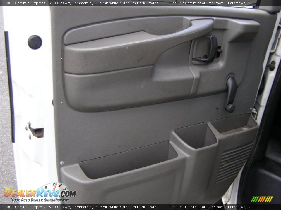 2003 Chevrolet Express 3500 Cutaway Commercial Summit White / Medium Dark Pewter Photo #11