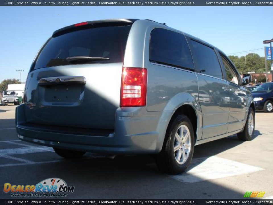 2008 Chrysler Town & Country Touring Signature Series Clearwater Blue Pearlcoat / Medium Slate Gray/Light Shale Photo #3