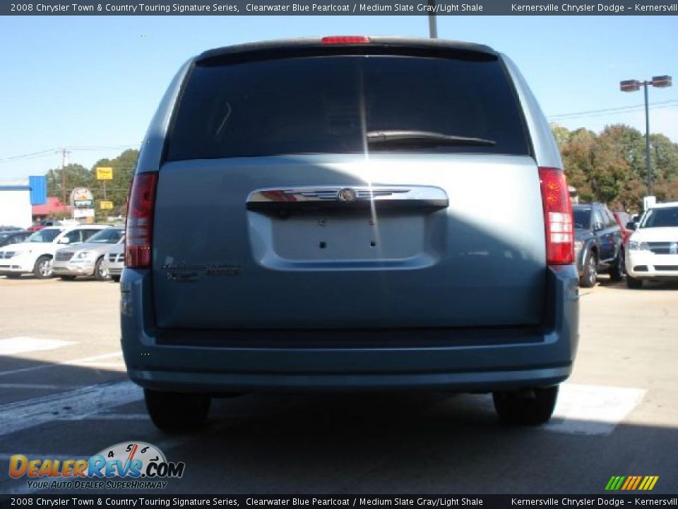 2008 Chrysler Town & Country Touring Signature Series Clearwater Blue Pearlcoat / Medium Slate Gray/Light Shale Photo #4