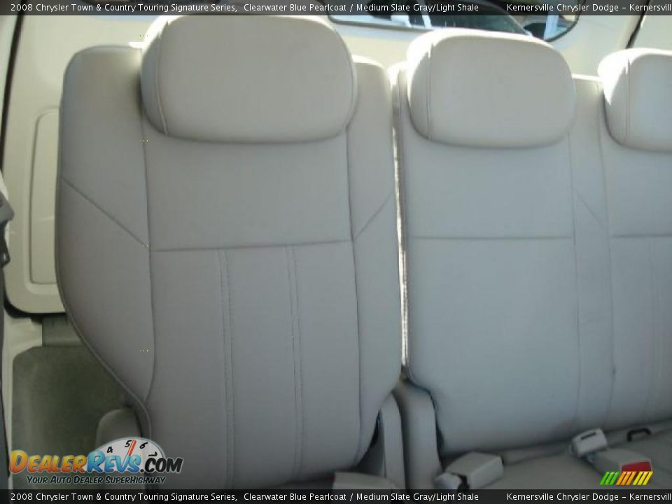 2008 Chrysler Town & Country Touring Signature Series Clearwater Blue Pearlcoat / Medium Slate Gray/Light Shale Photo #16