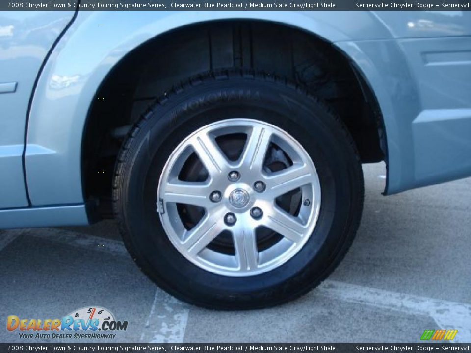 2008 Chrysler Town & Country Touring Signature Series Clearwater Blue Pearlcoat / Medium Slate Gray/Light Shale Photo #32