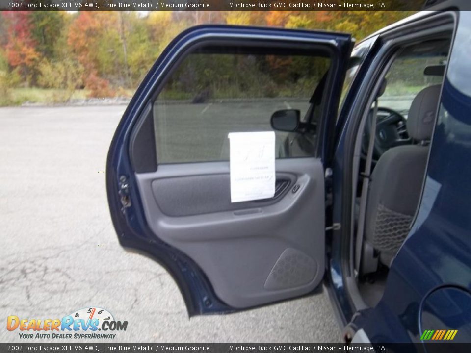 2002 Ford Escape XLT V6 4WD True Blue Metallic / Medium Graphite Photo #19