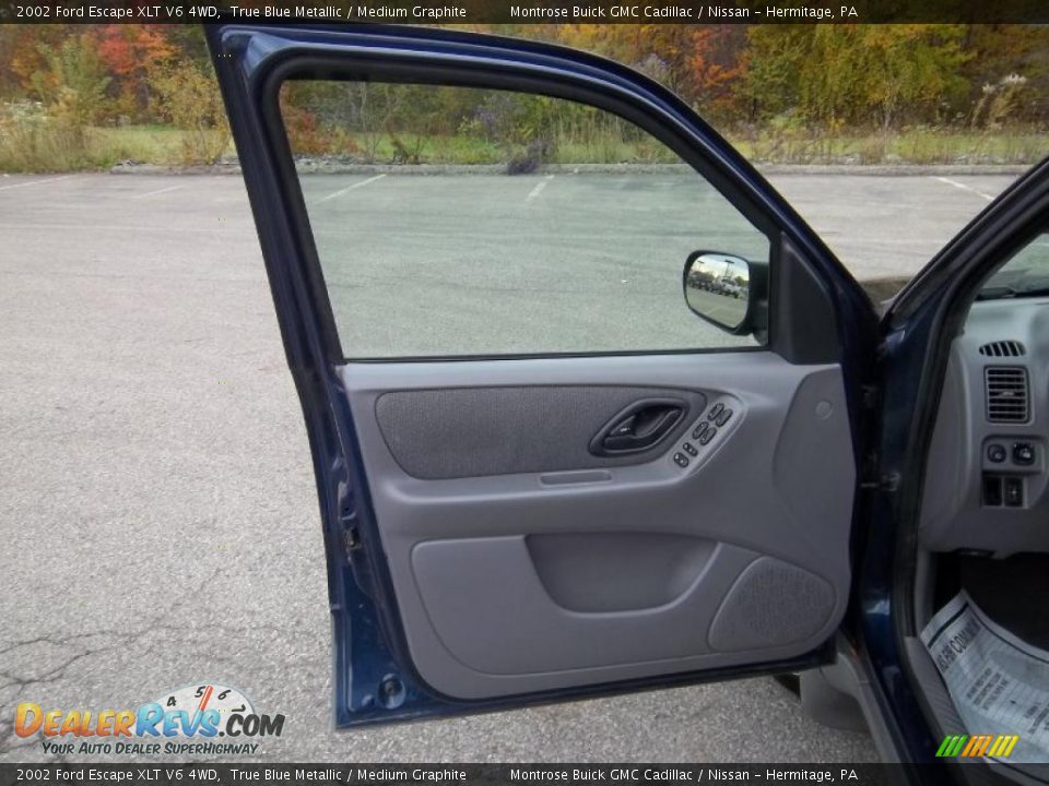 2002 Ford Escape XLT V6 4WD True Blue Metallic / Medium Graphite Photo #22