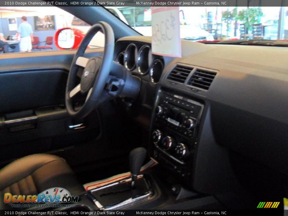 2010 Dodge Challenger R/T Classic HEMI Orange / Dark Slate Gray Photo #19